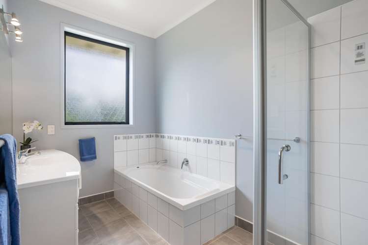 807 Ponga Road Opaheke_13