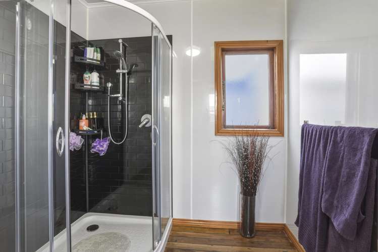 23 Chaucer Street Milton_11