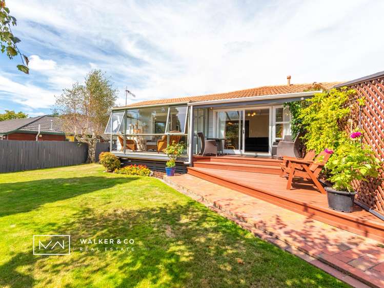 16 Sunbrae Drive Silverstream_1
