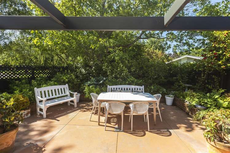 26a Westburn Terrace Burnside_17