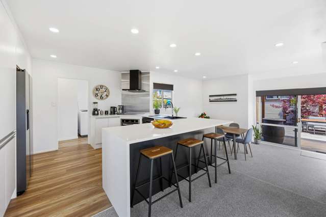 5 Harford Place Pakuranga Heights_2
