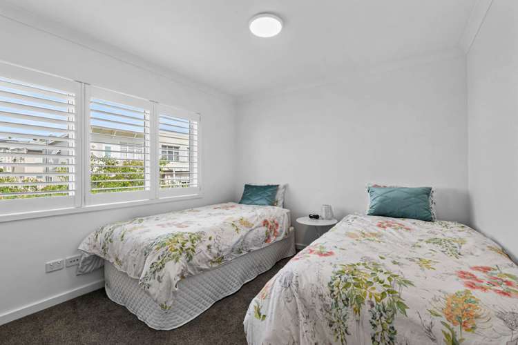 18 Kensington Drive Orewa_18