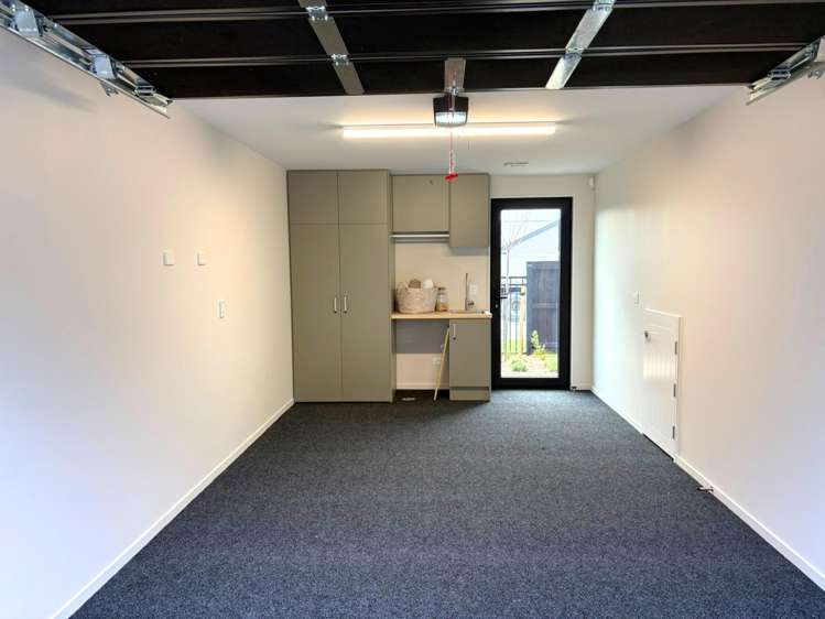 9/8 Akoranga Place Hornby_12