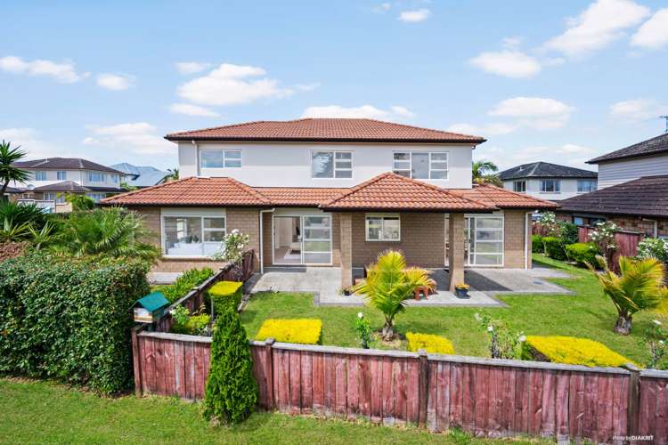 64 Salford Crescent Flat Bush_19