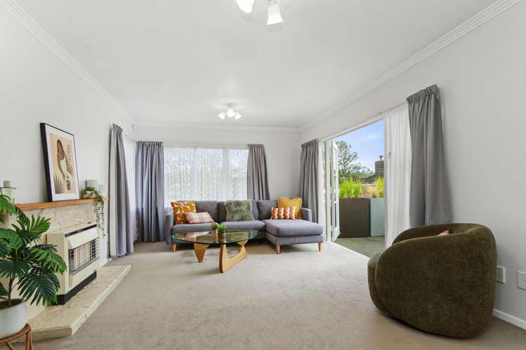 14 Lowry Crescent Stokes Valley_2