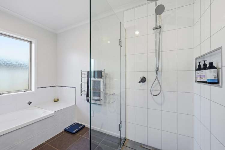 4 Baxendale Drive Matipo Heights_14