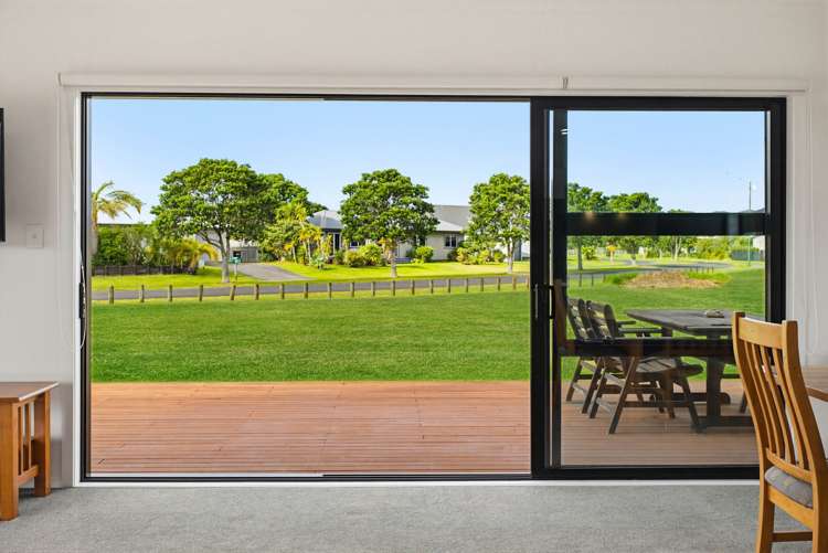 101 Kelly Jade Avenue Matarangi_11