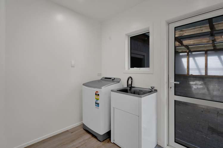 15E Rospeath Crescent Spotswood_18