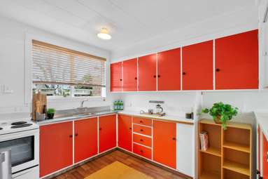 1 & 2/408 Devon Street East_4