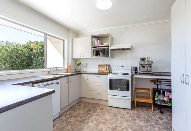 2/72 Cockayne Crescent Sunnynook_6