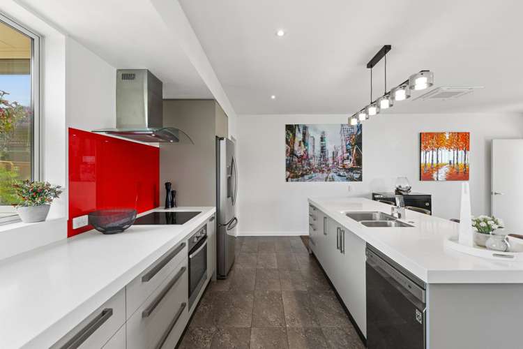 165 Estuary Road South New Brighton_9