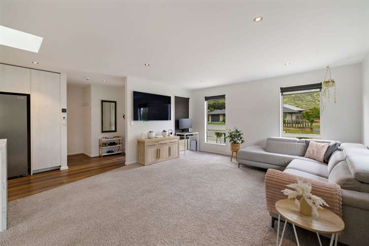 35 Woodstock Road Shotover Country_7