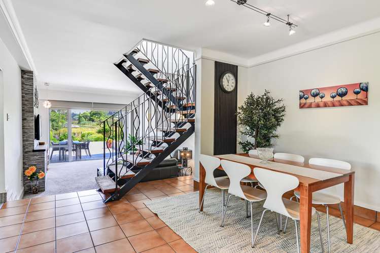 18b Lake Crescent Hamilton Lake_31