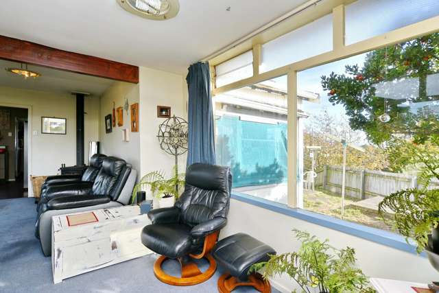 47 Batten Grove The Pines Beach_4