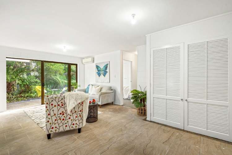 9 Saddleback Rise Murrays Bay_13