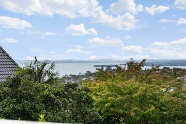 4 Haseler Crescent_4