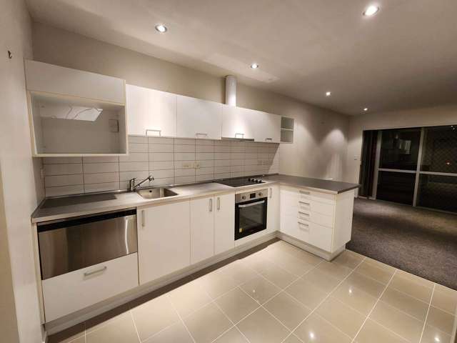 Modern two bedroom Oteha apartment