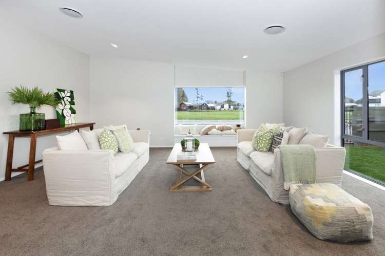 5 Picadilly Avenue Casebrook_11