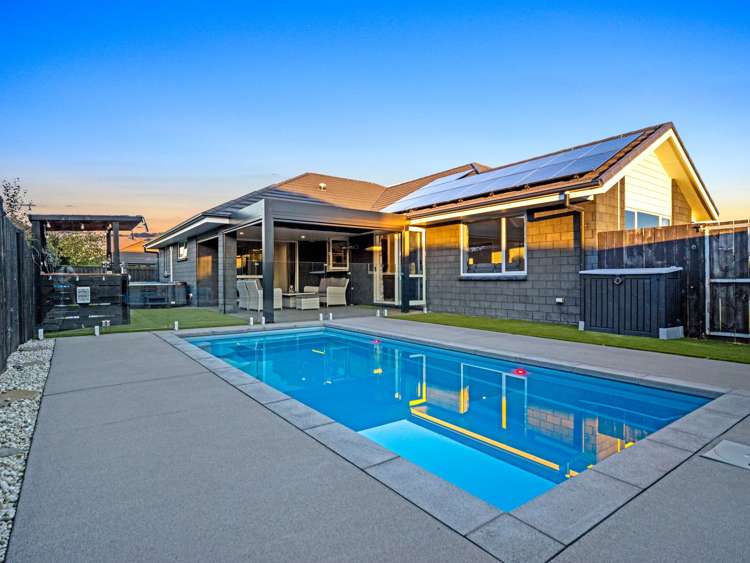 5 Boyce Cres Cambridge_33