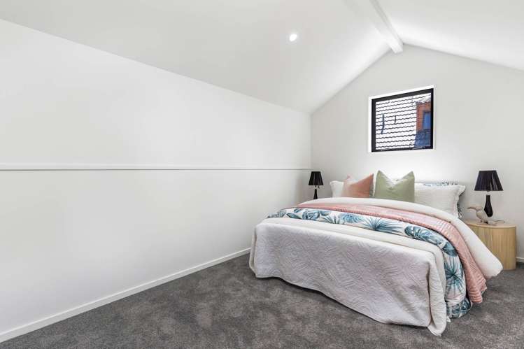 111a Glenmore Road Sunnyhills_15