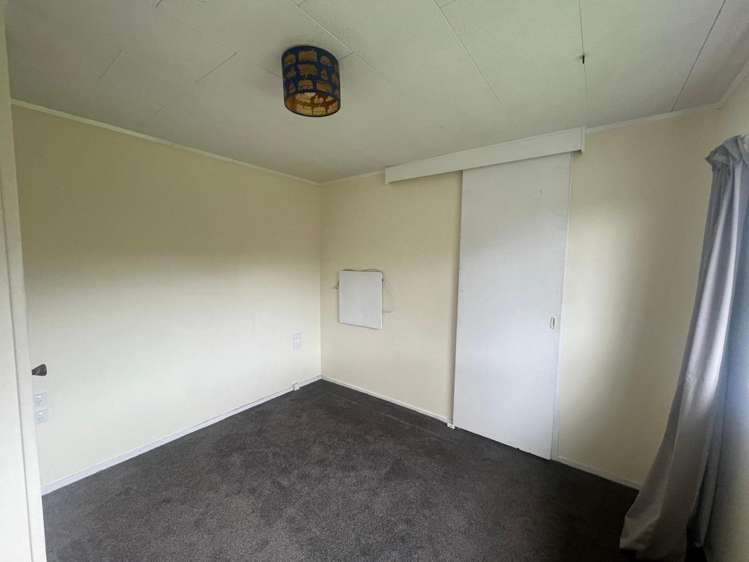 425 Great North Road Henderson_5