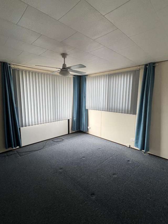 2/141 Carnoustie Drive Wattle Downs_2