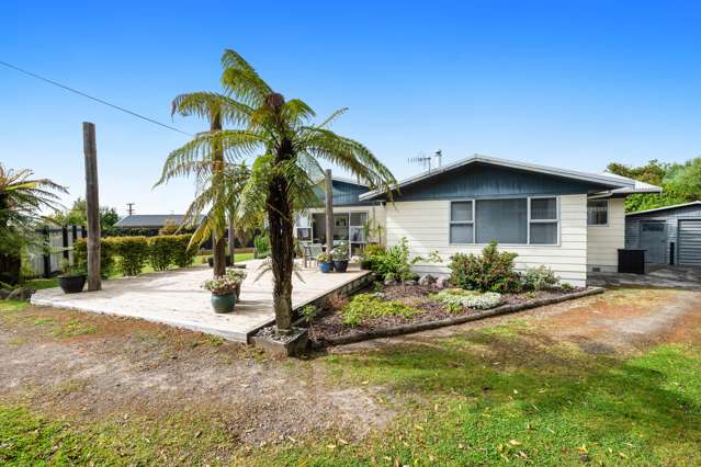 4 Paterson Grove Pukehangi_2