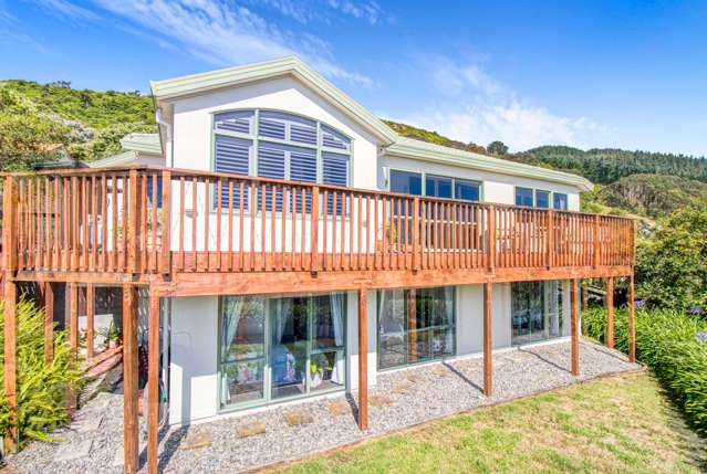 56 Kakariki Grove Waikanae_1