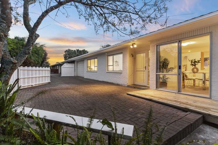 3/5 Teal Crescent Beach Haven_15