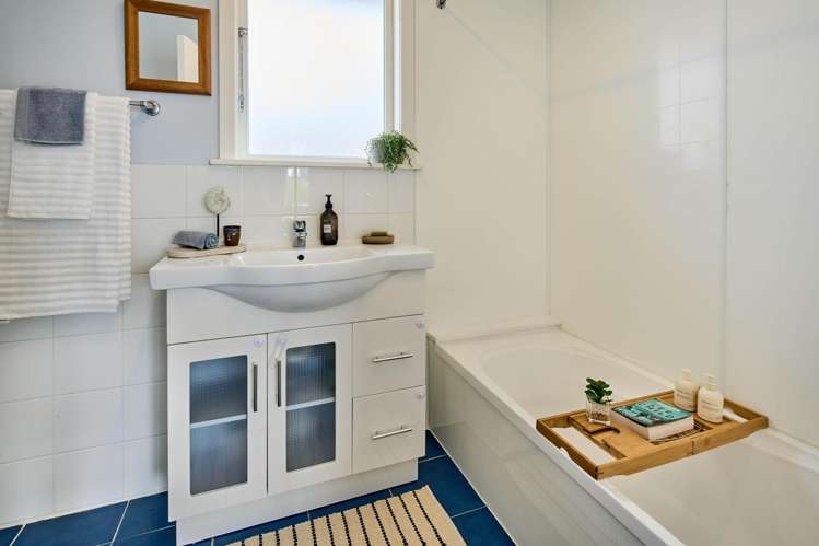 14 Pembroke Street Tawa_10