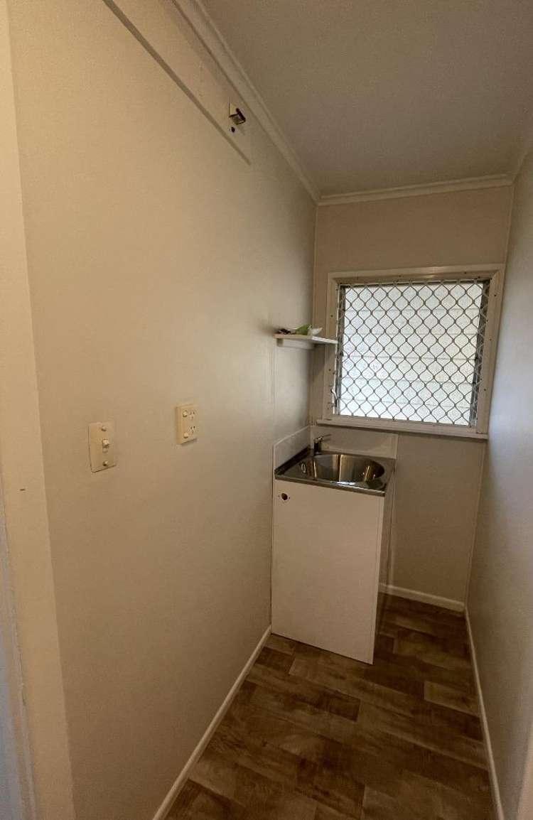 2/36 Willis Road 10938_4