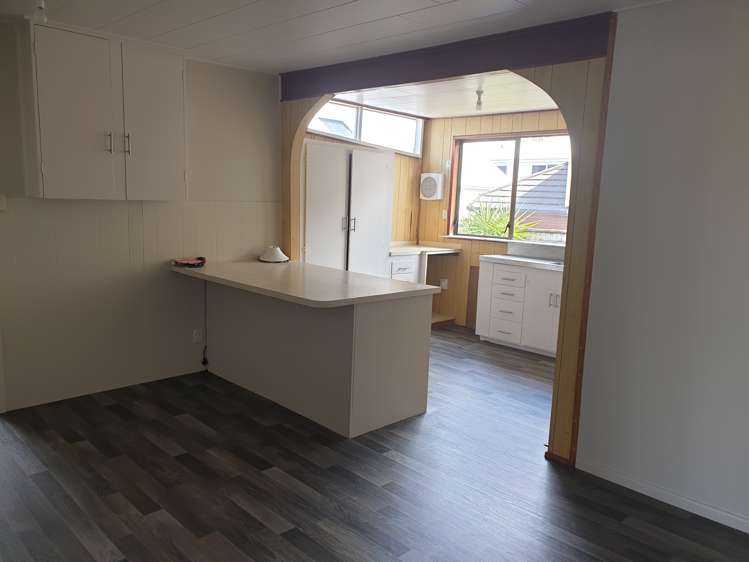 718 Papamoa Beach Road Papamoa_11