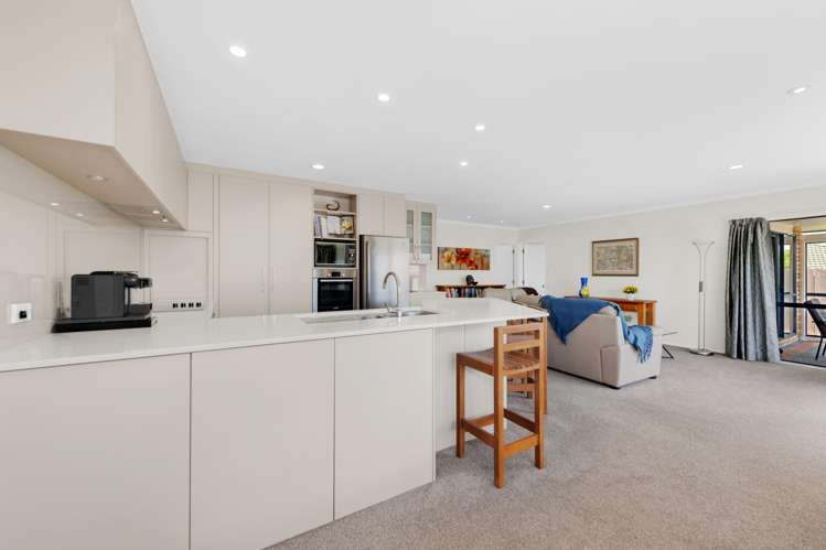 6 Mullagh Place East Tamaki Heights_10