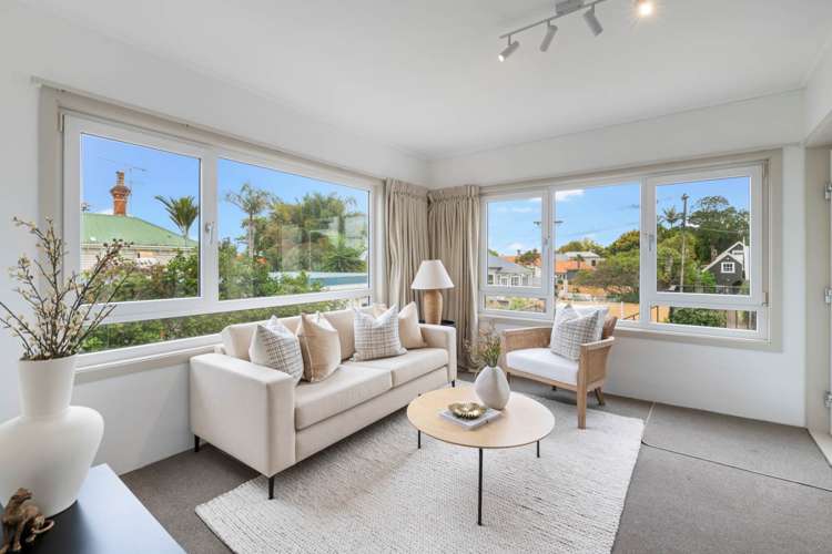 2/71 Church Street Devonport_3