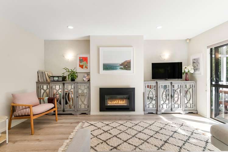 1/12 Herons Way Northcote_7