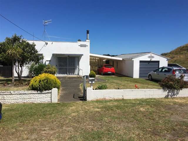 10 Huia Street Foxton Beach_1