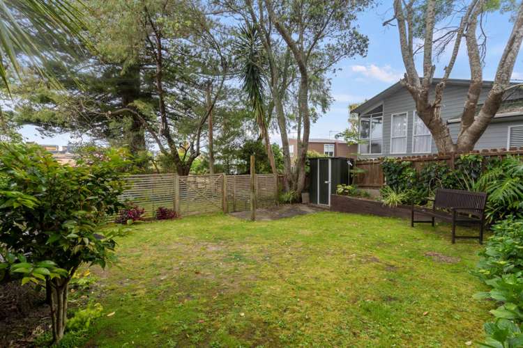 5/162 Onewa Road Northcote_14