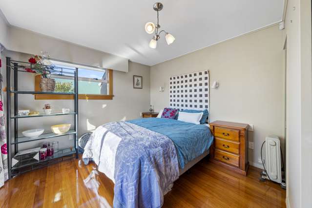 12 Rossiter Avenue Redwood_4