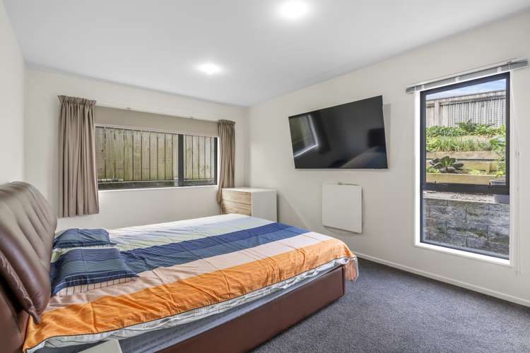 85 Endeavour Drive Whitby_17