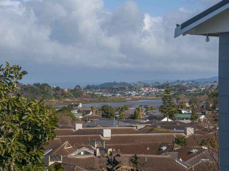 1/126 Levers Road Matua_6