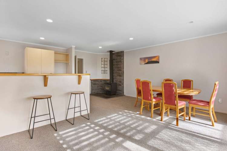 5 Edgewater Grove Whakatane_12