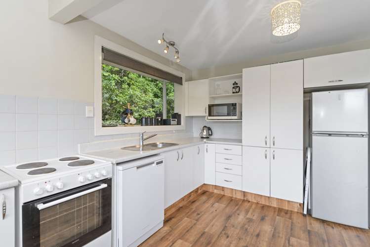 126 Gilberthorpes Road Hei Hei_6