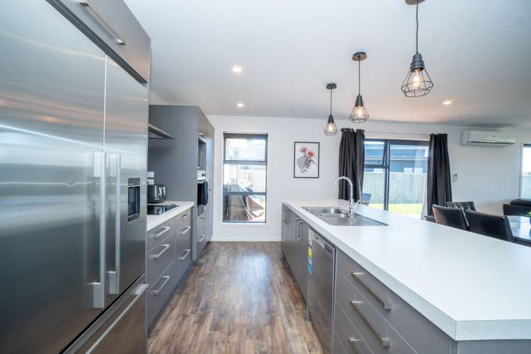 8 Cyprus Place Fitzherbert_3