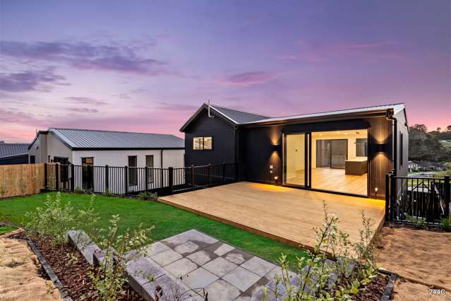 242, 244 West Hoe Heights Orewa_3