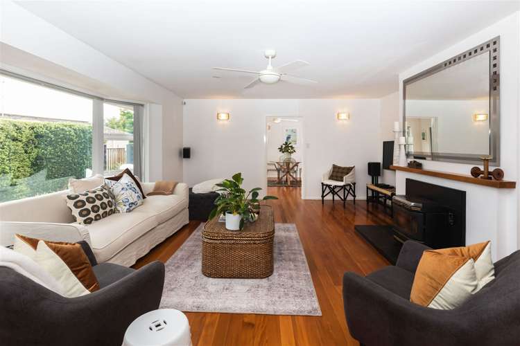 8 Ladbrokes Place Fendalton_5