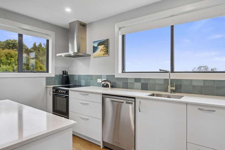 10 Salmond Street Halfway Bush_9