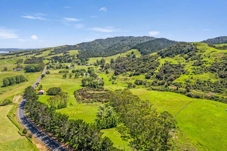 14 Kaipara Hills Road Glorit_15