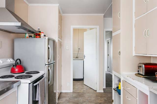 213 Tyndall Road Outer Kaiti_3