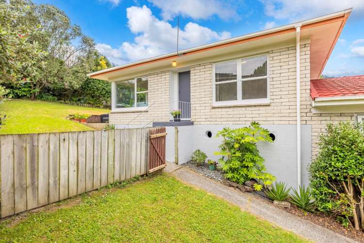 2/5 Finn Place Totara Vale_2