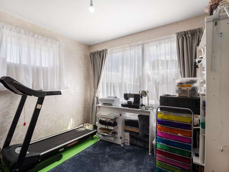 12 Carters Road Aranui_18